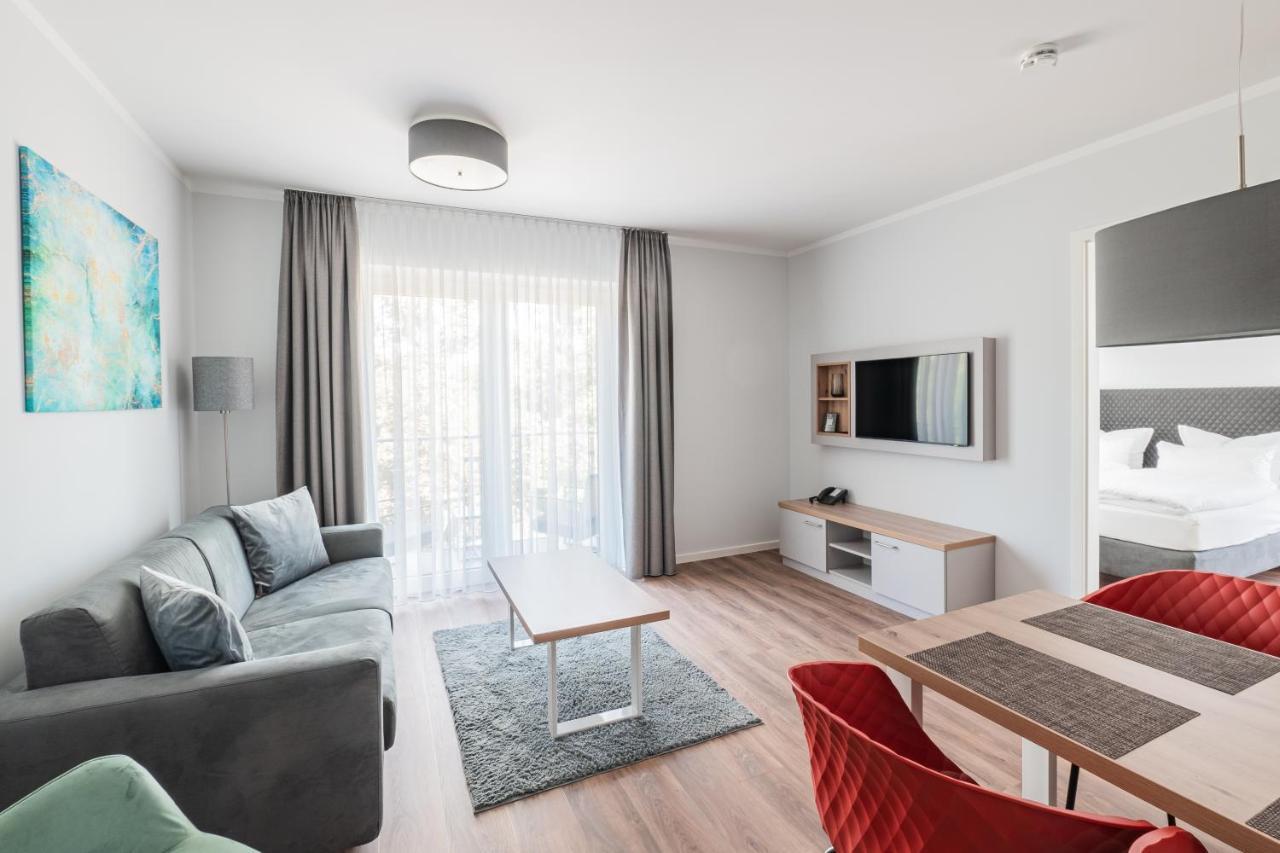 Sporthotel Neuruppin - Apartmenthaus Mit Ferienwohnungen エクステリア 写真